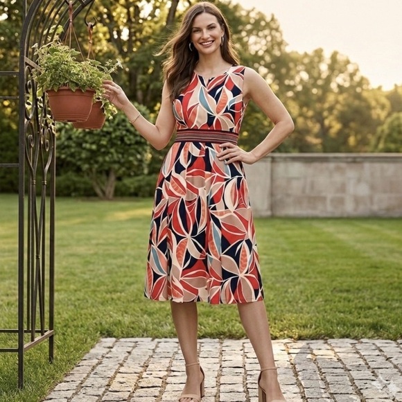 Chetta B Vibrant Leaf Print Midi Dress Sleeveless Lined Sz 18 Colorful Fit&Flare - Picture 10 of 10